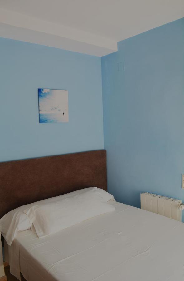 Hotel L'Escala Кульера Экстерьер фото